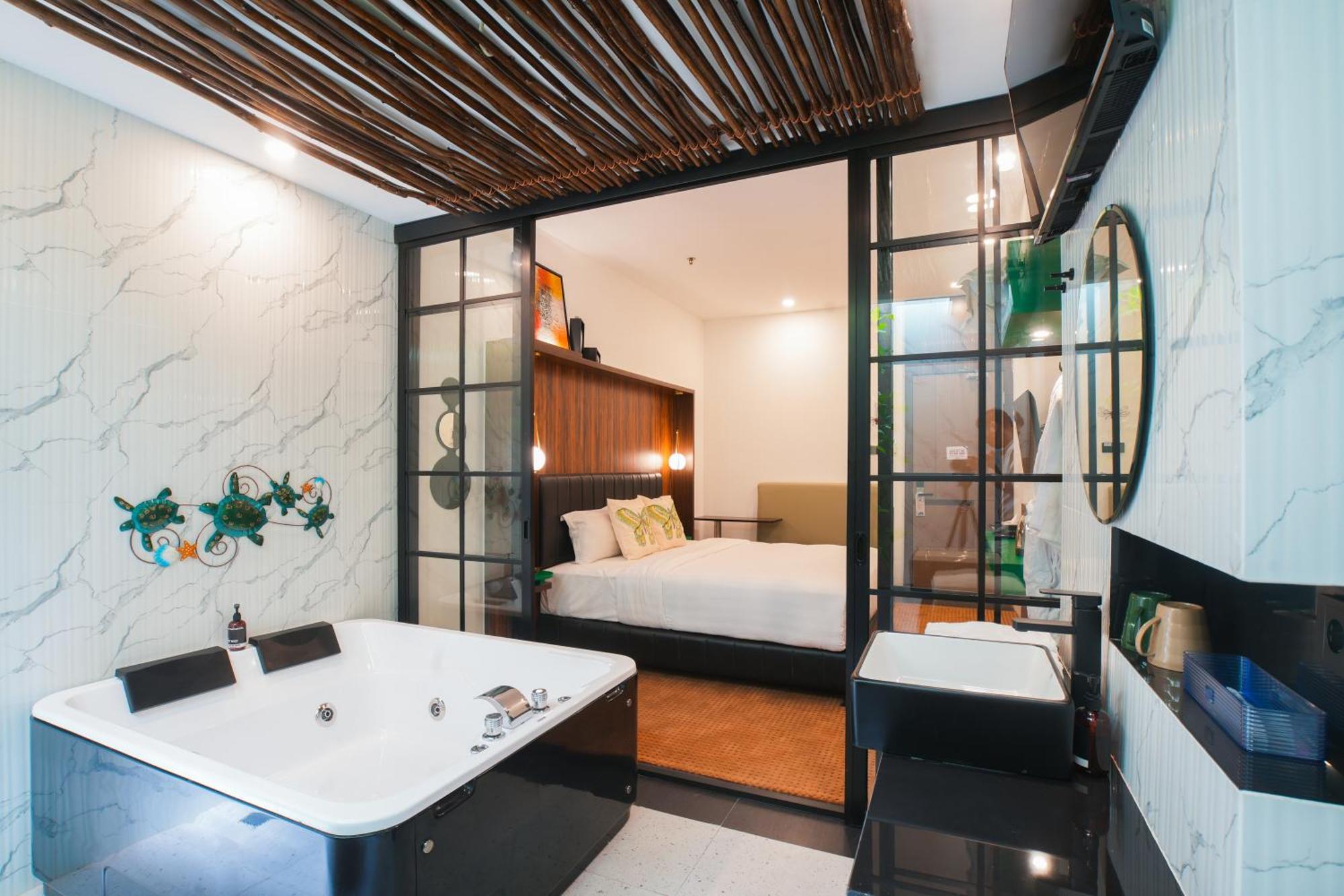 Oak Tree Urban Hotel Джакарта Экстерьер фото