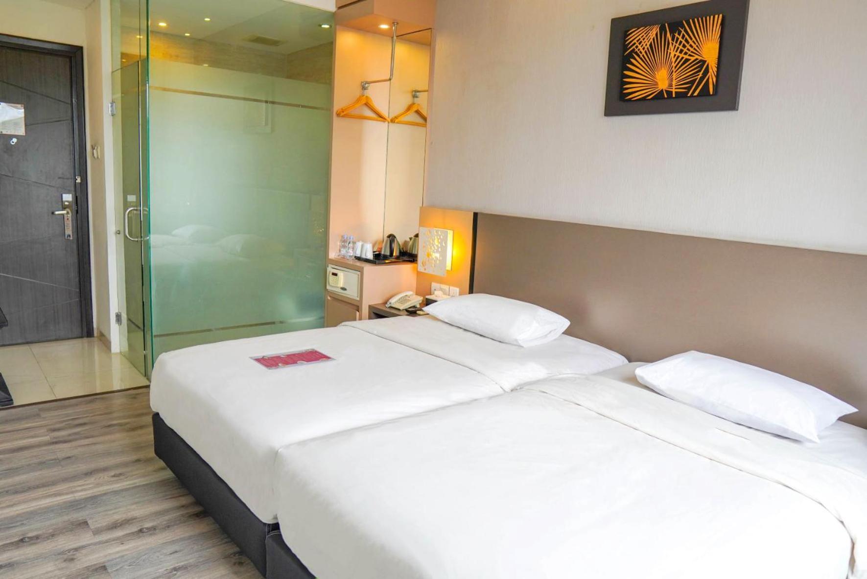 Oak Tree Urban Hotel Джакарта Номер фото