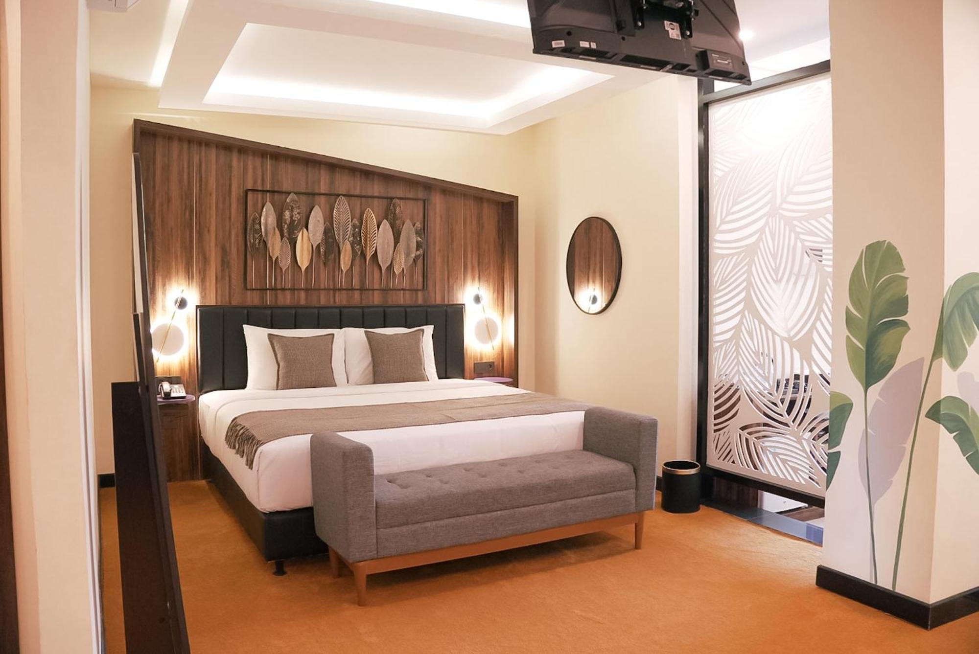 Oak Tree Urban Hotel Джакарта Экстерьер фото