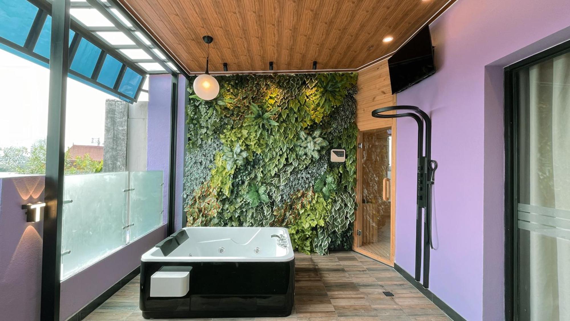 Oak Tree Urban Hotel Джакарта Экстерьер фото